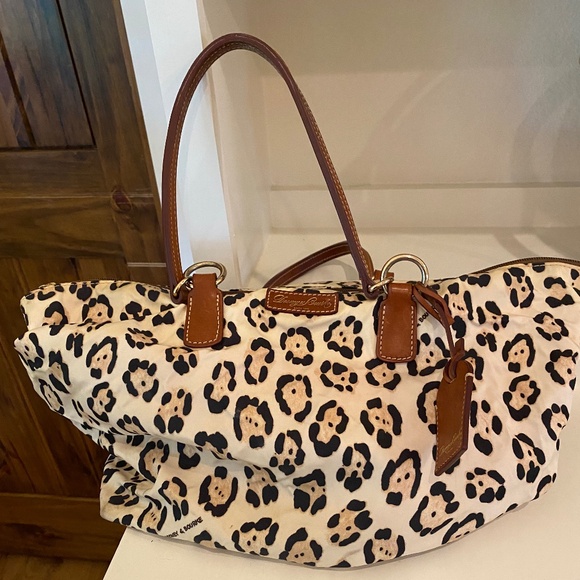 Dooney & Bourke bag - Picture 1 of 1